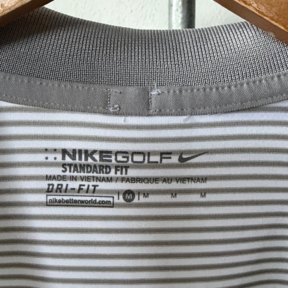 Nike Golf Dri-Fit Striped Polo Size Medium - Picture 2 of 4